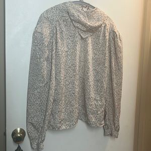 Gorgeous button back blouse…..silk